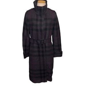 Burberry Women 100% Wool Coat Size 4